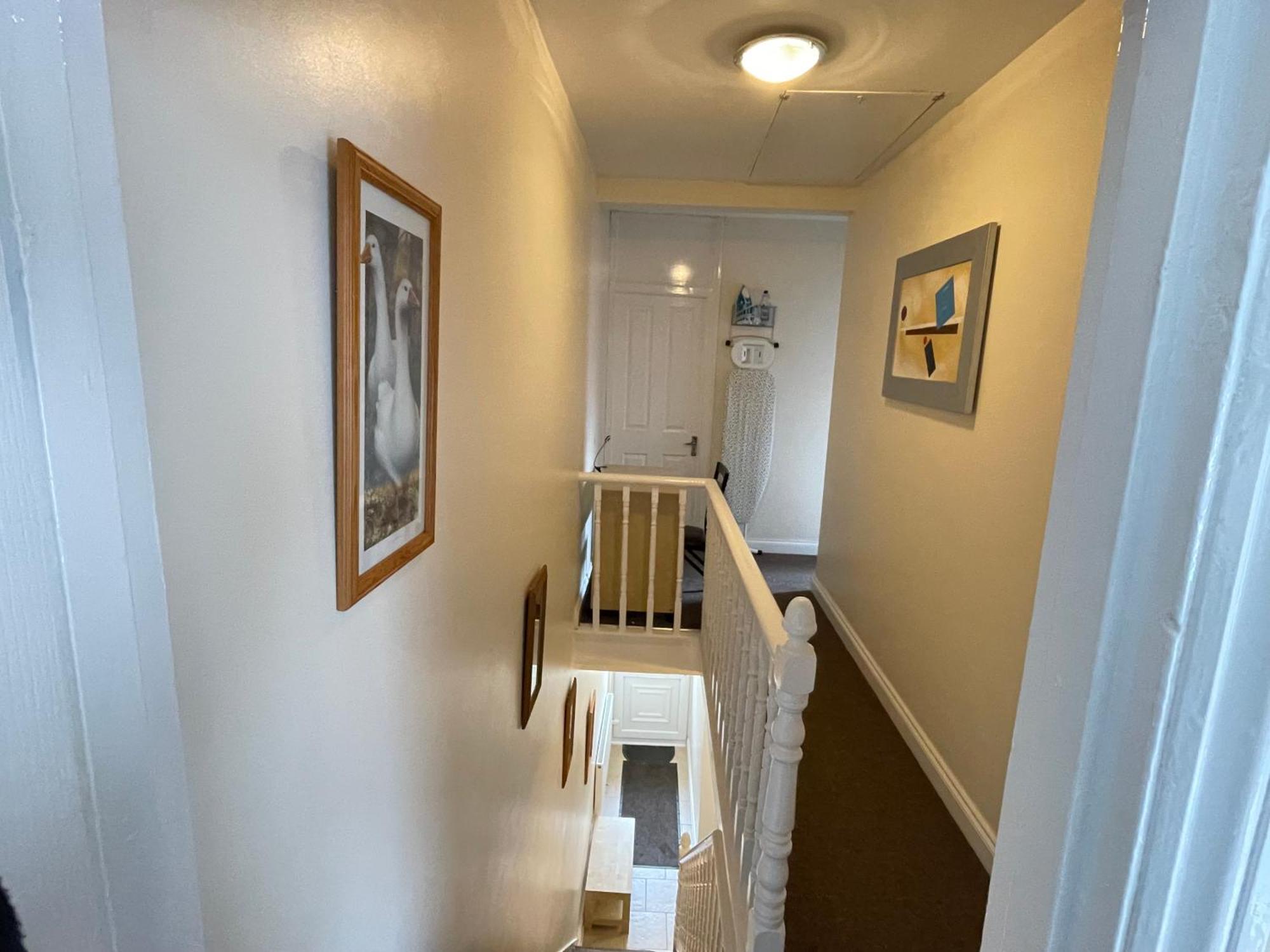 Ferienwohnung Beanies Lornestreet Four Bed House Swindon Exterior foto